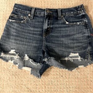 These are cute Aerie jeans! The are a xs ( extra small)